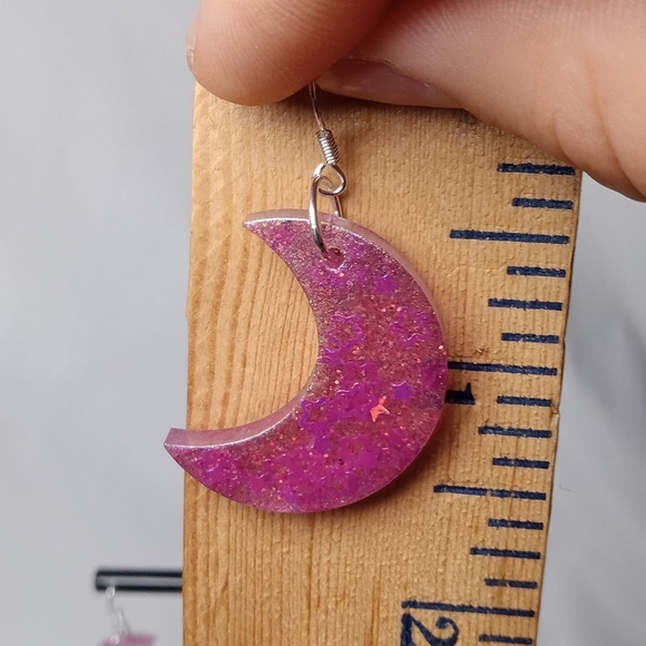 Pink Starry Moon Earrings - Picture 4 of 6